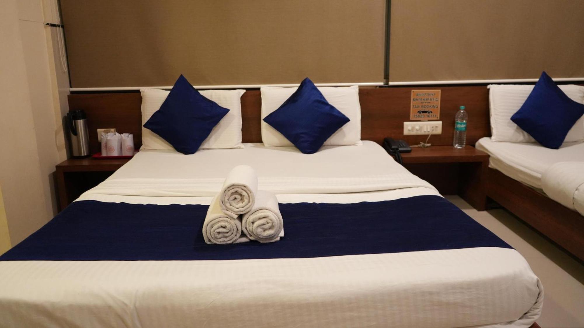 Hotel Satyug Ujjain Dış mekan fotoğraf