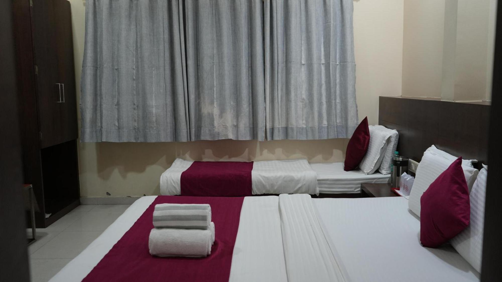 Hotel Satyug Ujjain Dış mekan fotoğraf